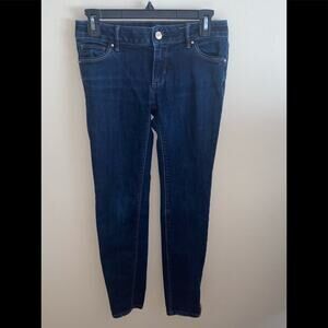WHITE HOUSE BLACK MARKET WOMENS “THE SKIMMER” JEAN SIZE 00